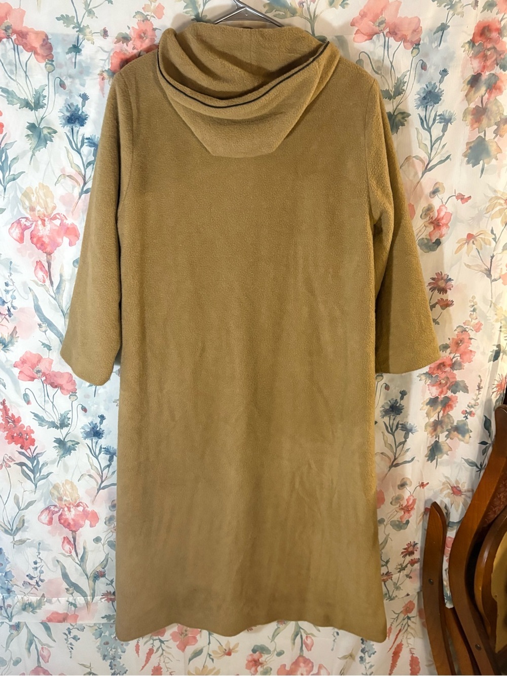 Vintage L.L. Bean Camel Hooded Button-Front Coat - Picture 5 of 8